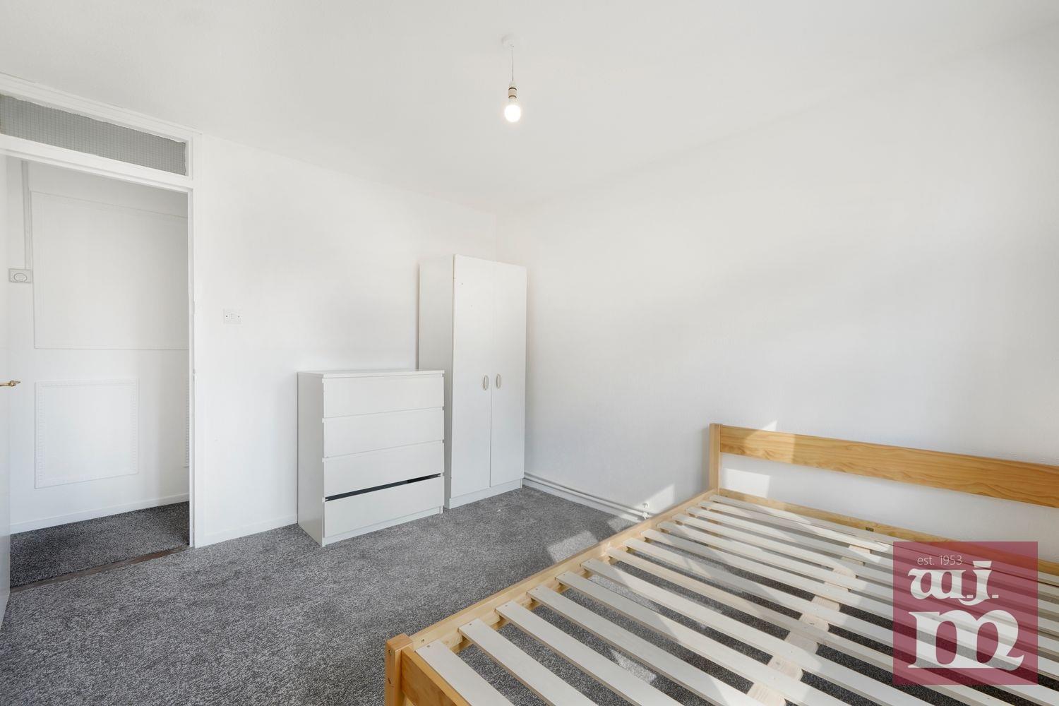 Brierly Gardens, Bethnal Green